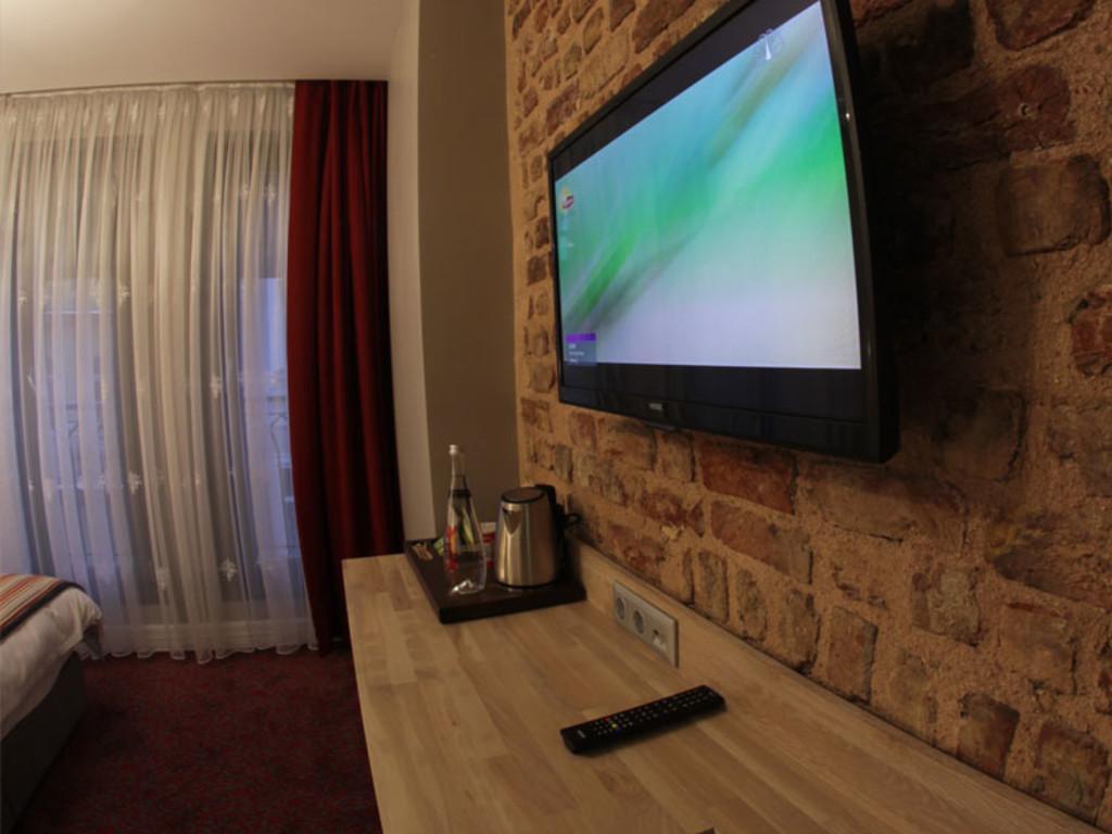 Q Pera Hotel (Adults Only) Истанбул Екстериор снимка