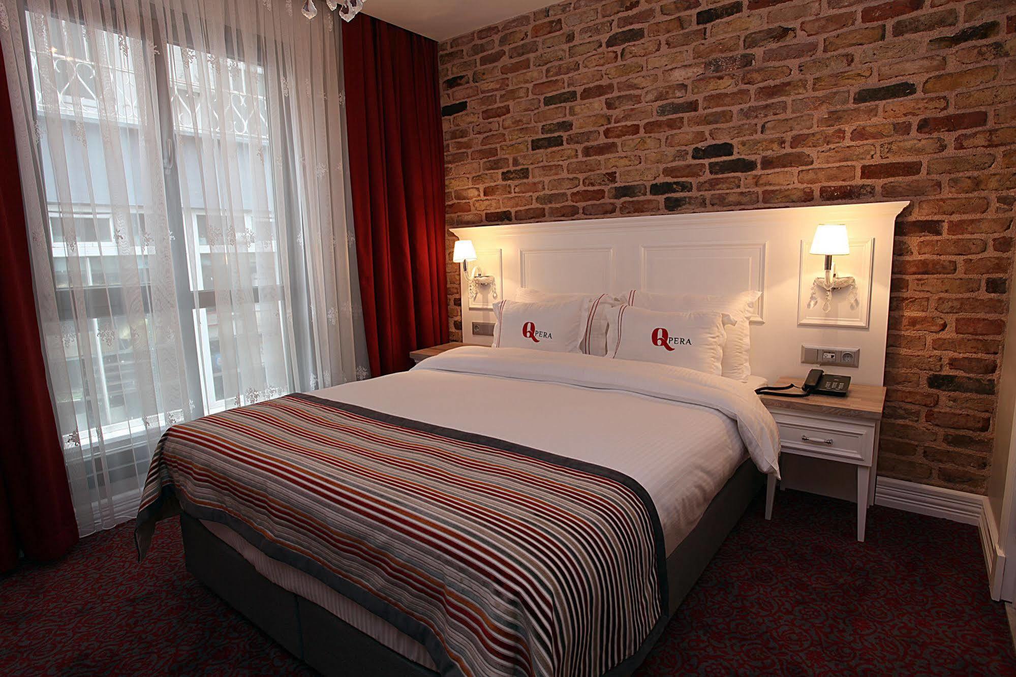 Q Pera Hotel (Adults Only) Истанбул Екстериор снимка
